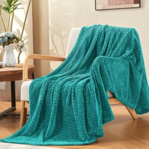 Super Soft Lightweight Flannel Throw Blanket