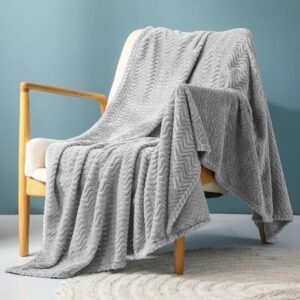 Decorative Wave Textured Fleece Throw Blanket